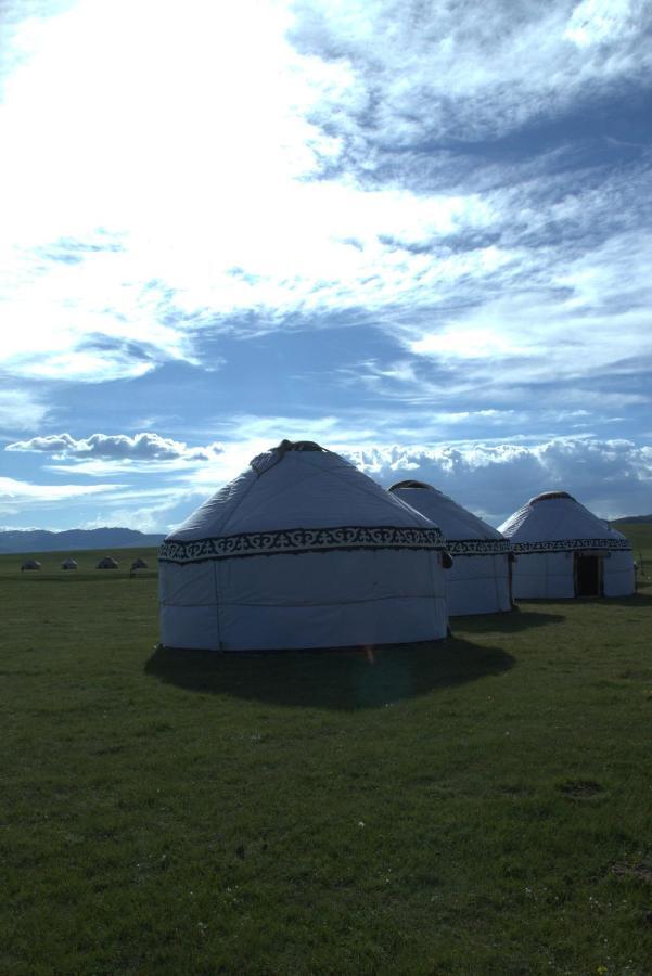 Yurt Camp Muras In Song Kol Lake Hotel Kochkor Esterno foto